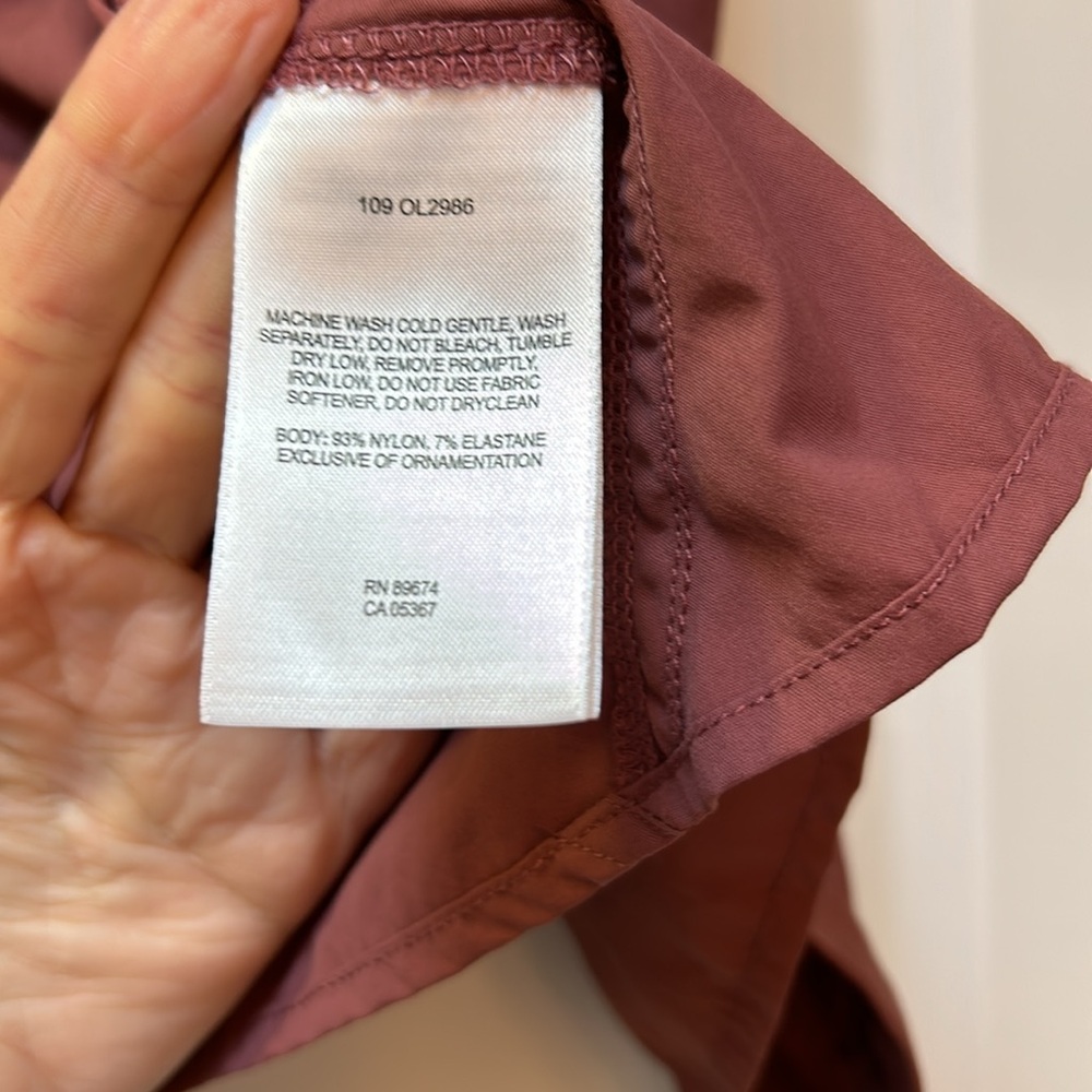 Mountain Hardware Quick Drying Sleeveless Mauve P… - image 7